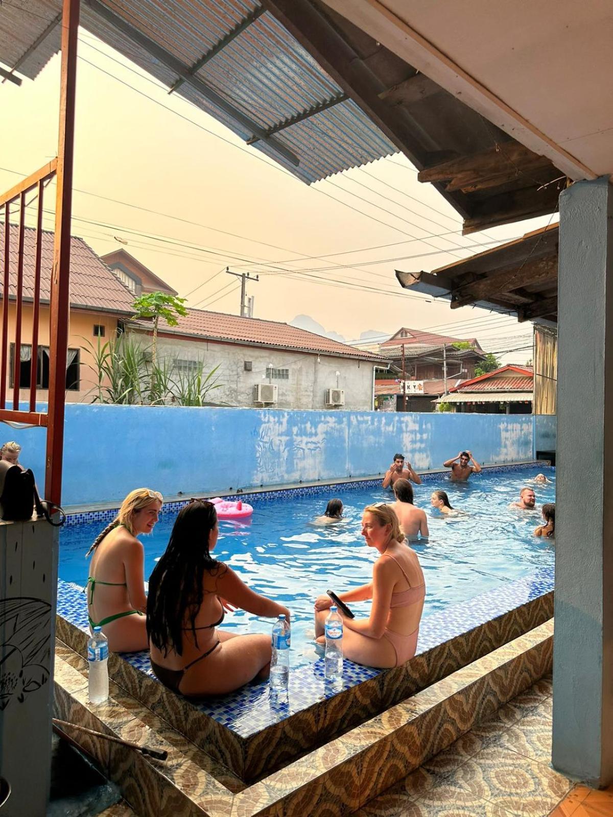 Golden Dragon House Vang Vieng Exterior photo